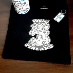 Finland Lion Shirt, Mug, Keychain set